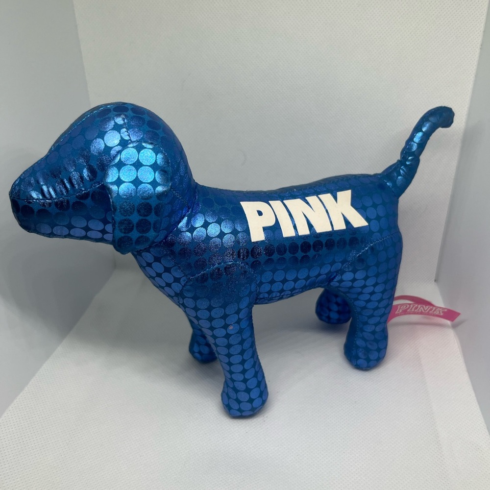 Victoria Secret PINK display dog